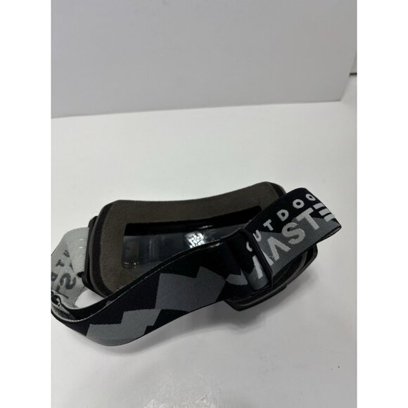 OutdoorMaster Snow Ski Goggles Unisex Adult Adjustable *As Is Scratched Lens* - Picture 9 of 13